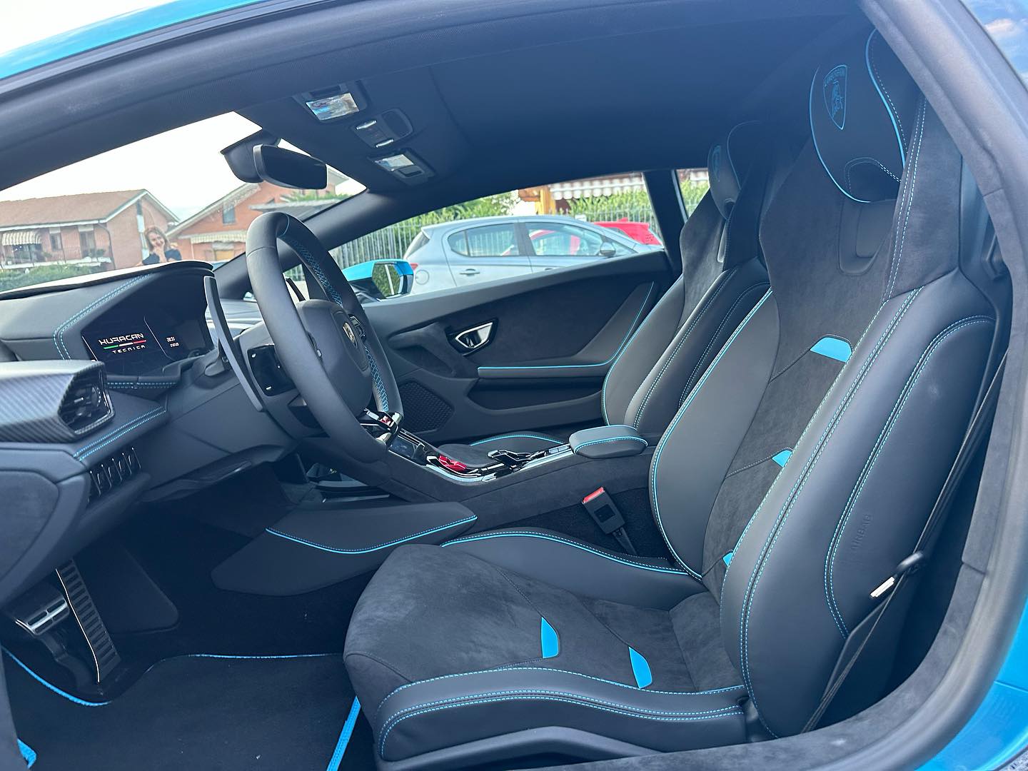 LAMBORGHINI HURACÁN