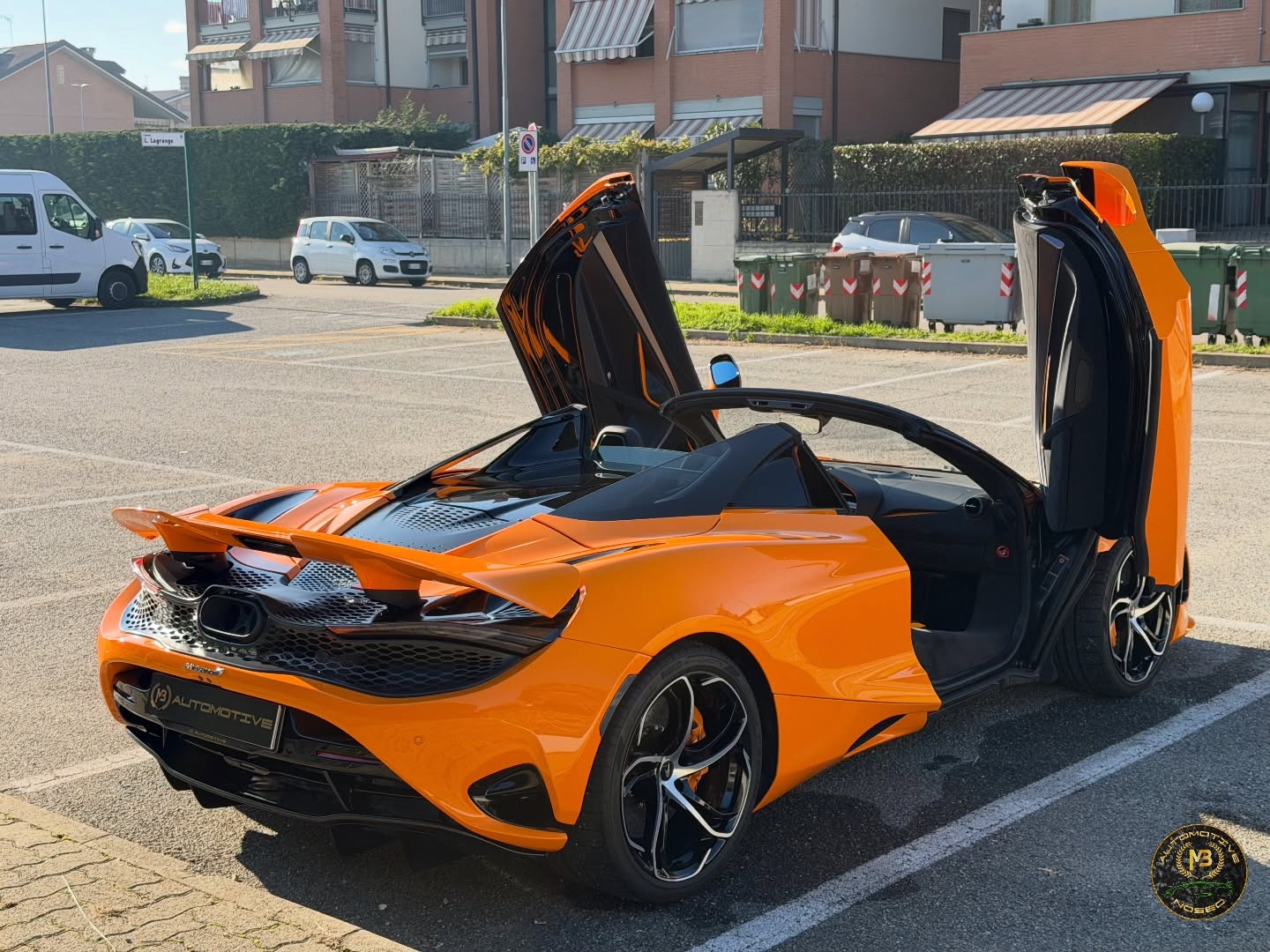 MCLAREN 750S
