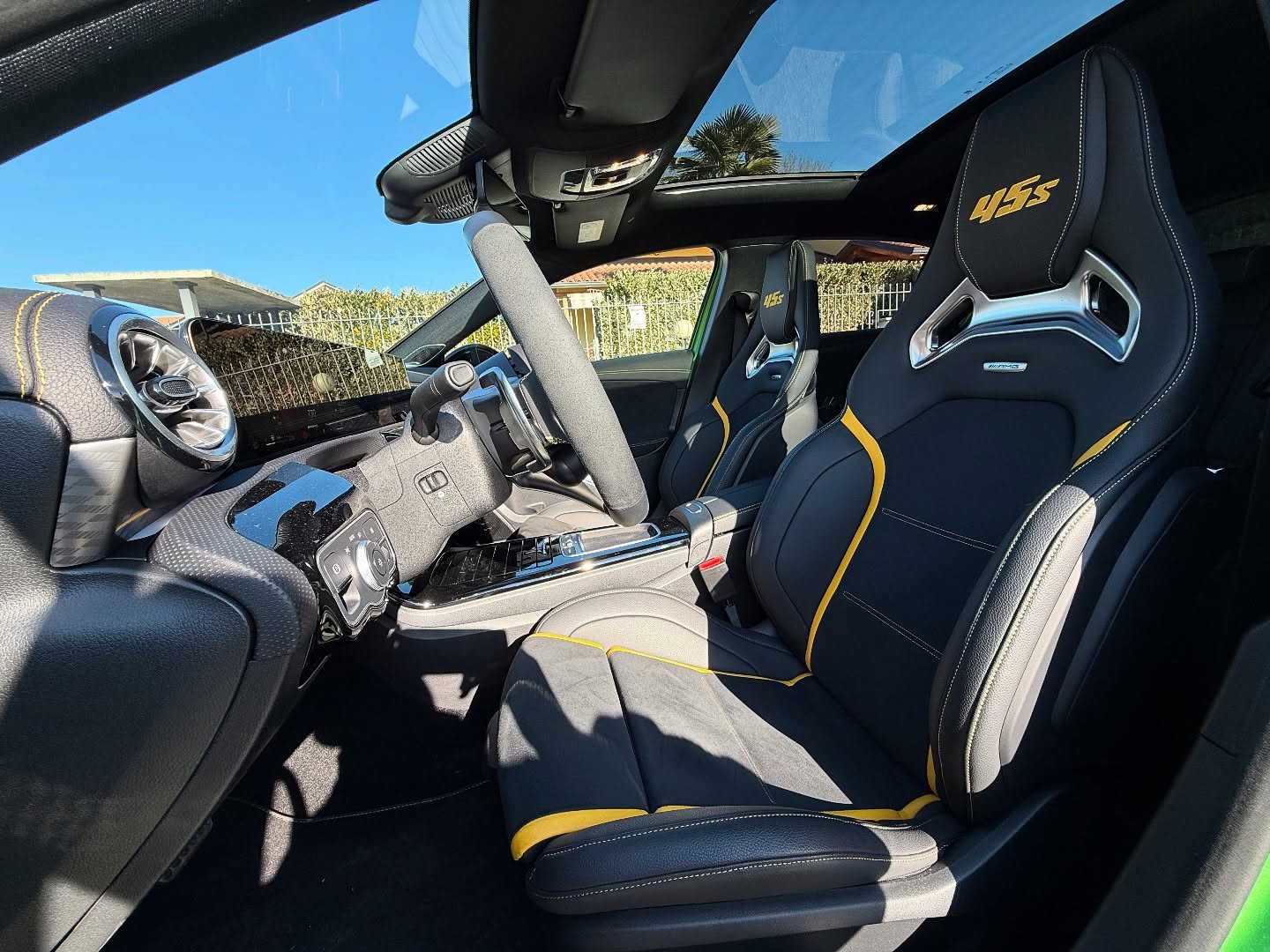 MERCEDES A45 S AMG
